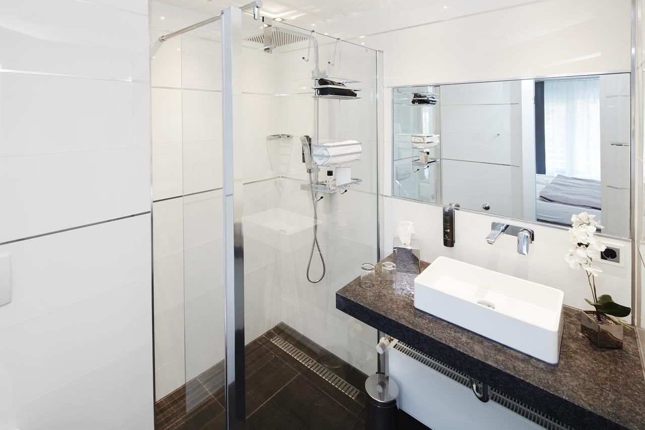 Standard Suite